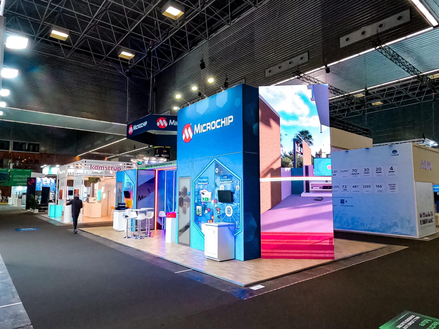 2eb3fca3-2d60-4d3f-9f46-e2e6e6b1fc80 (1)